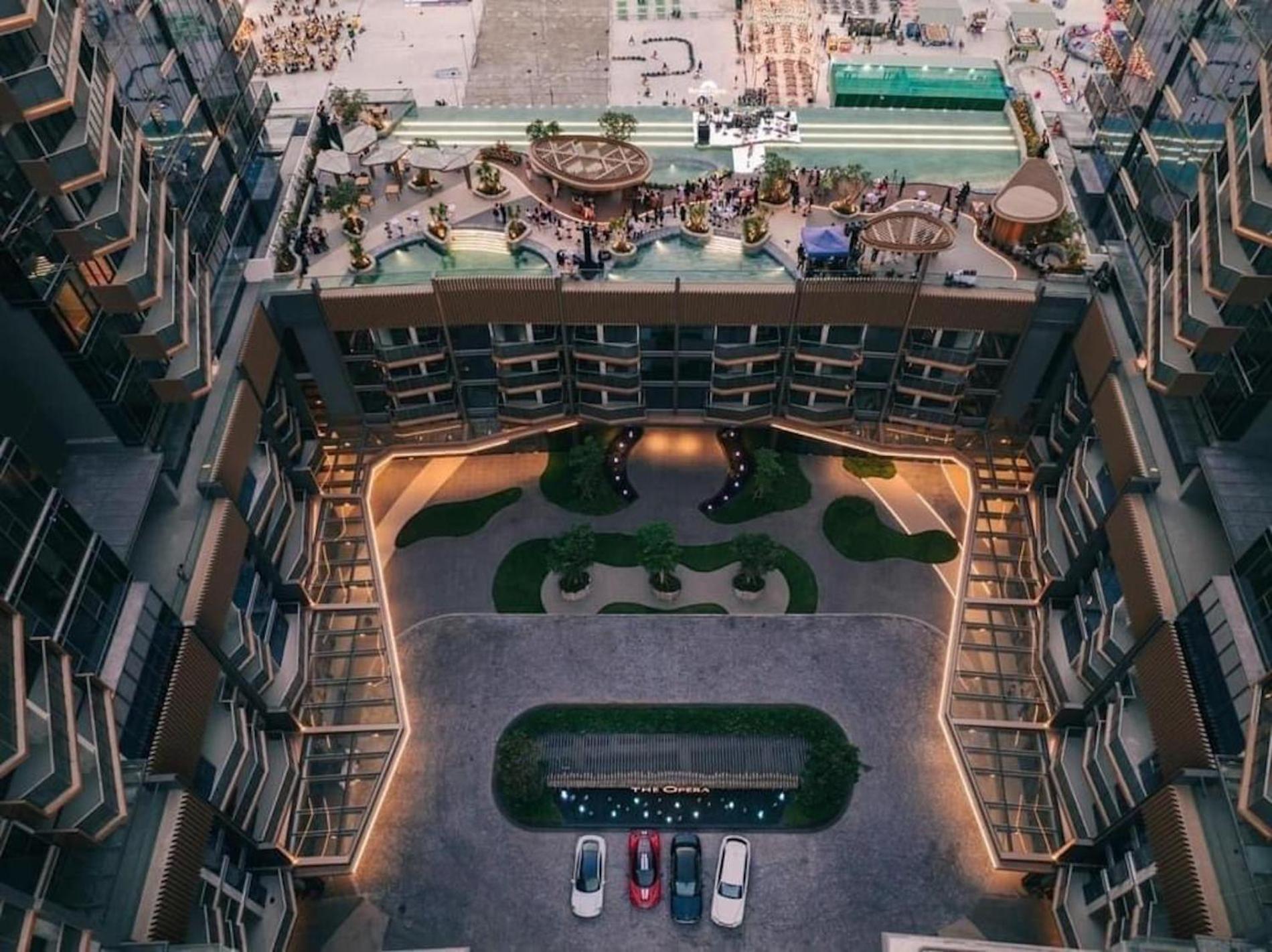 The Opera Apartment Cental Saigon Free Pool-Gym-Sauna Room- Golf Mini Ho Chi Minh-staden Exteriör bild