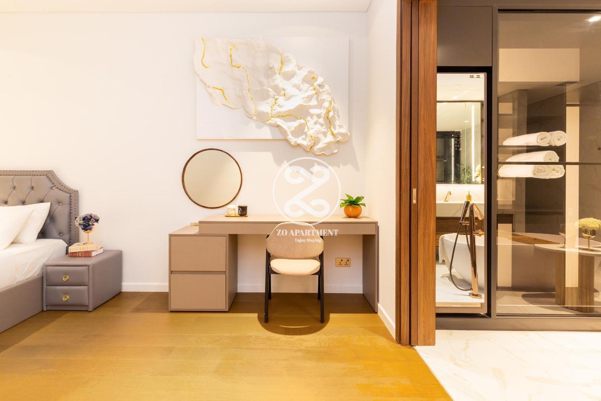 The Opera Apartment Cental Saigon Free Pool-Gym-Sauna Room- Golf Mini Ho Chi Minh-staden Exteriör bild