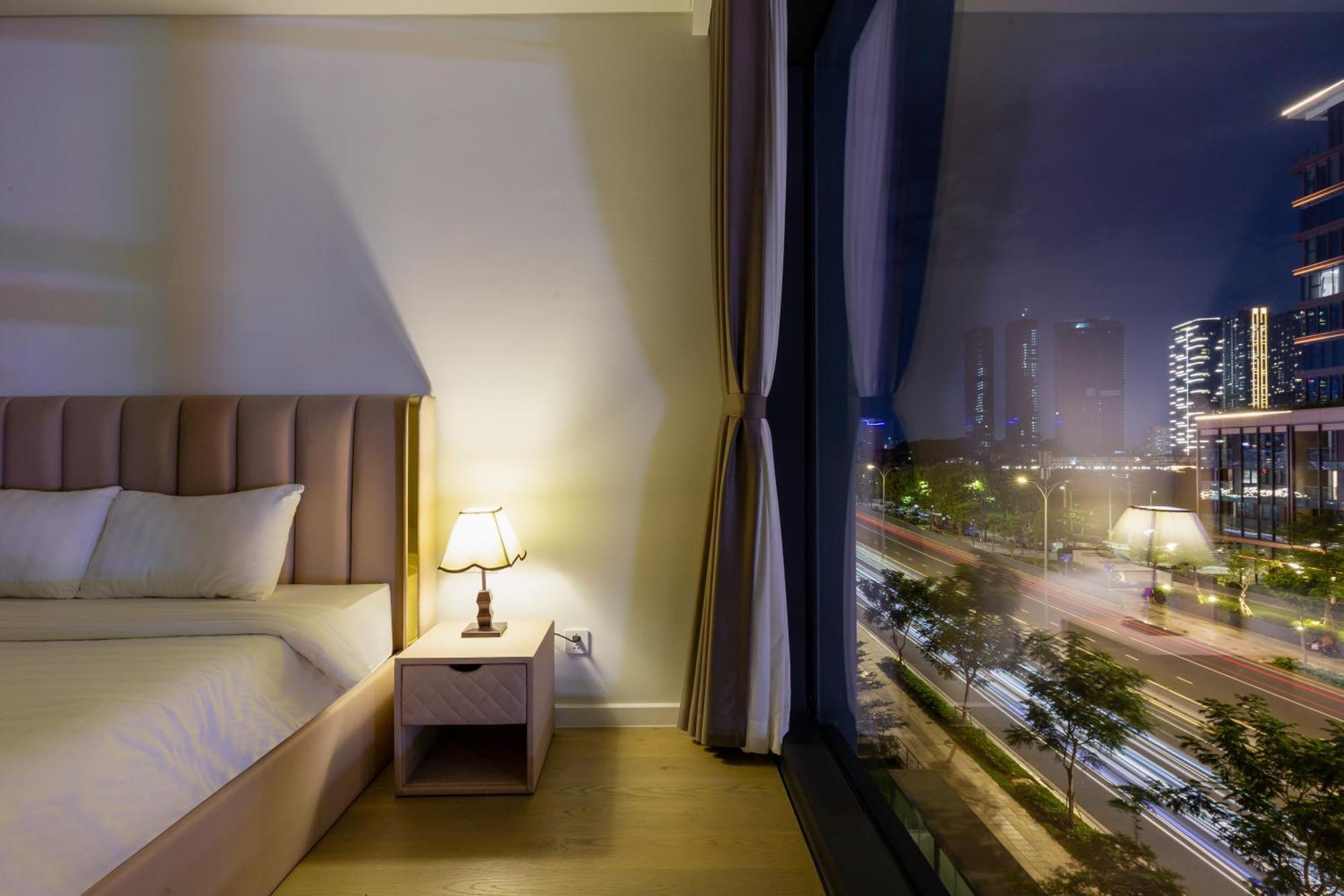 The Opera Apartment Cental Saigon Free Pool-Gym-Sauna Room- Golf Mini Ho Chi Minh-staden Exteriör bild