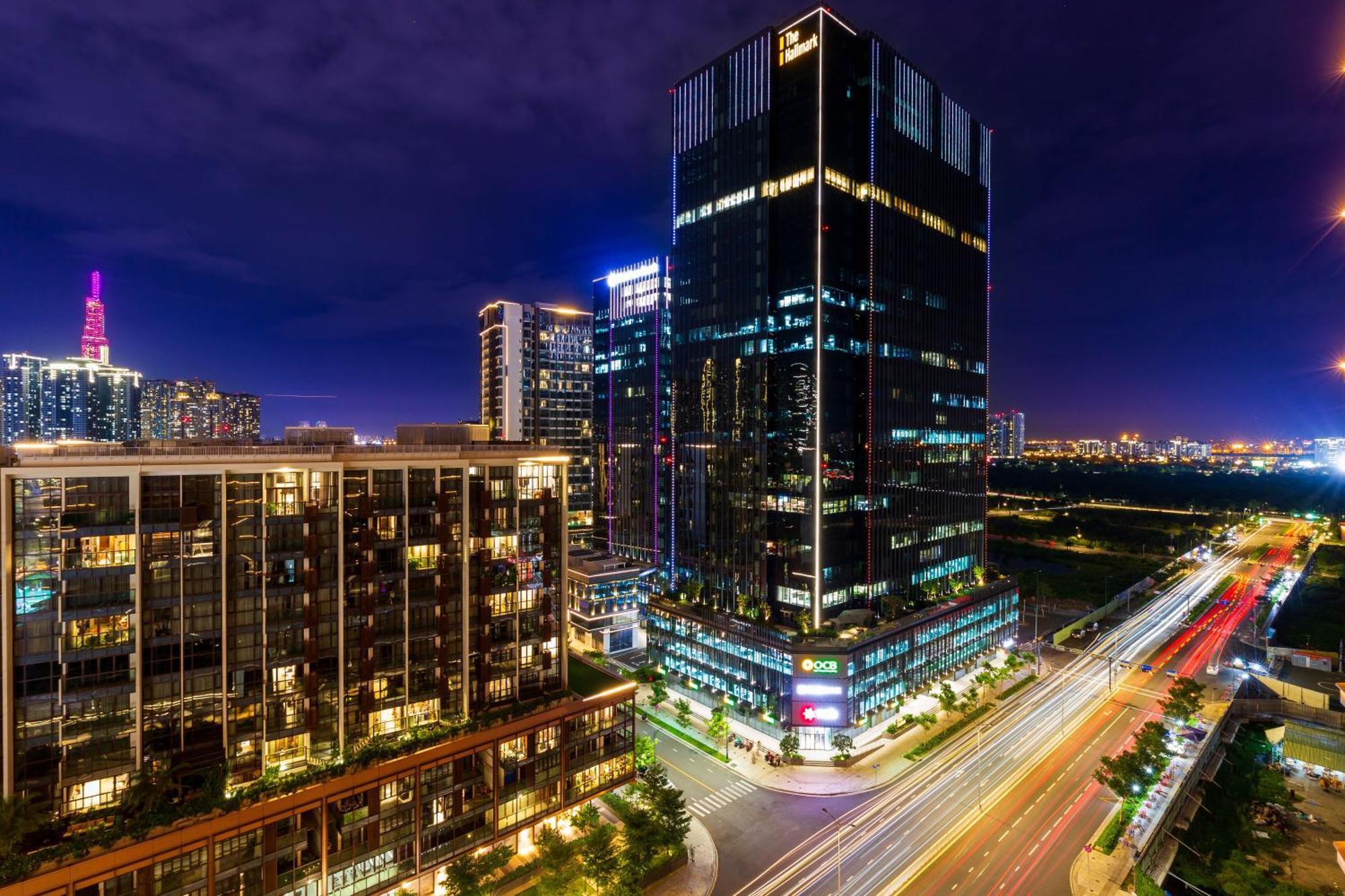 The Opera Apartment Cental Saigon Free Pool-Gym-Sauna Room- Golf Mini Ho Chi Minh-staden Exteriör bild